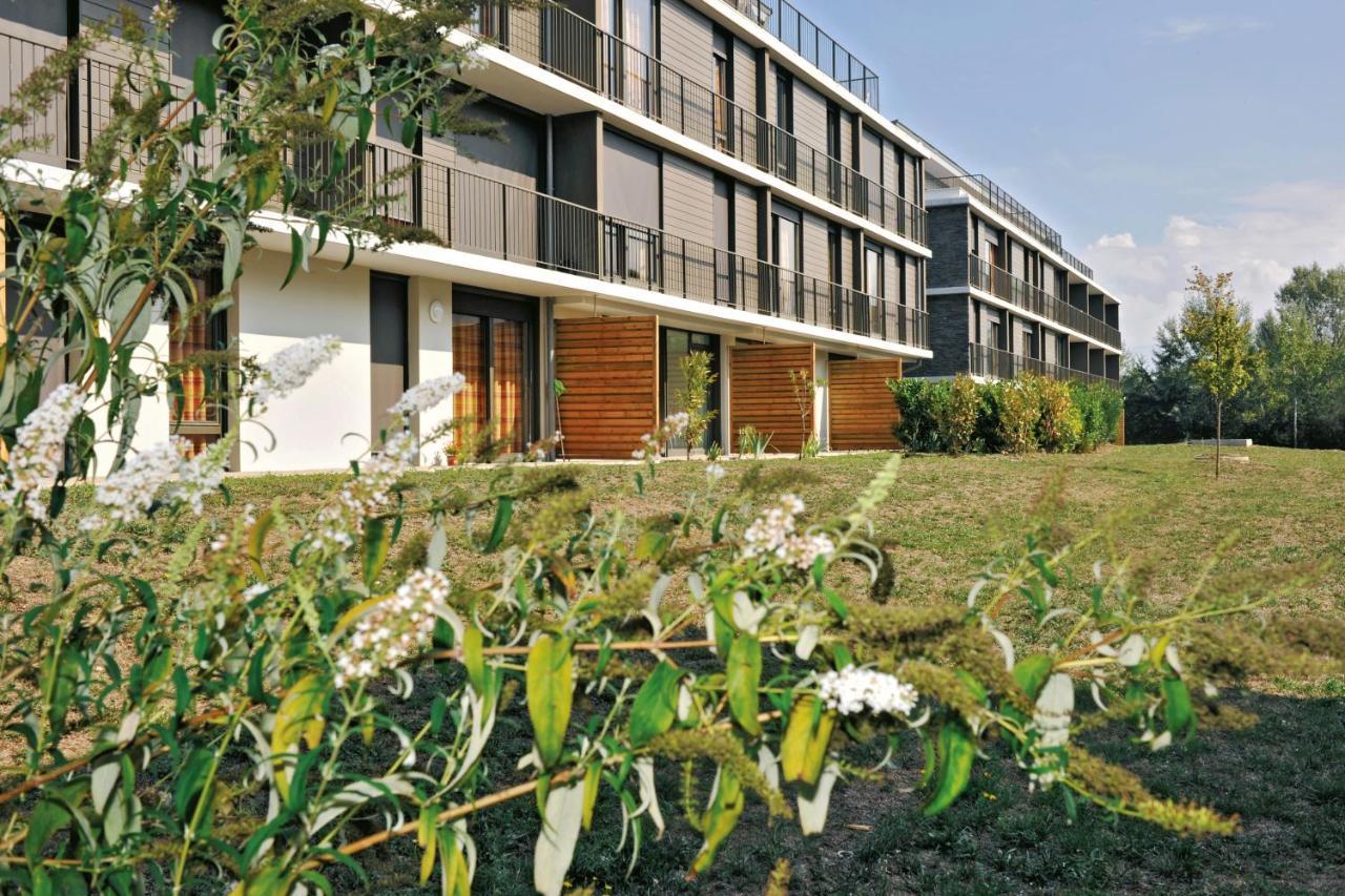Appart'City Grenoble-Meylan Esterno foto