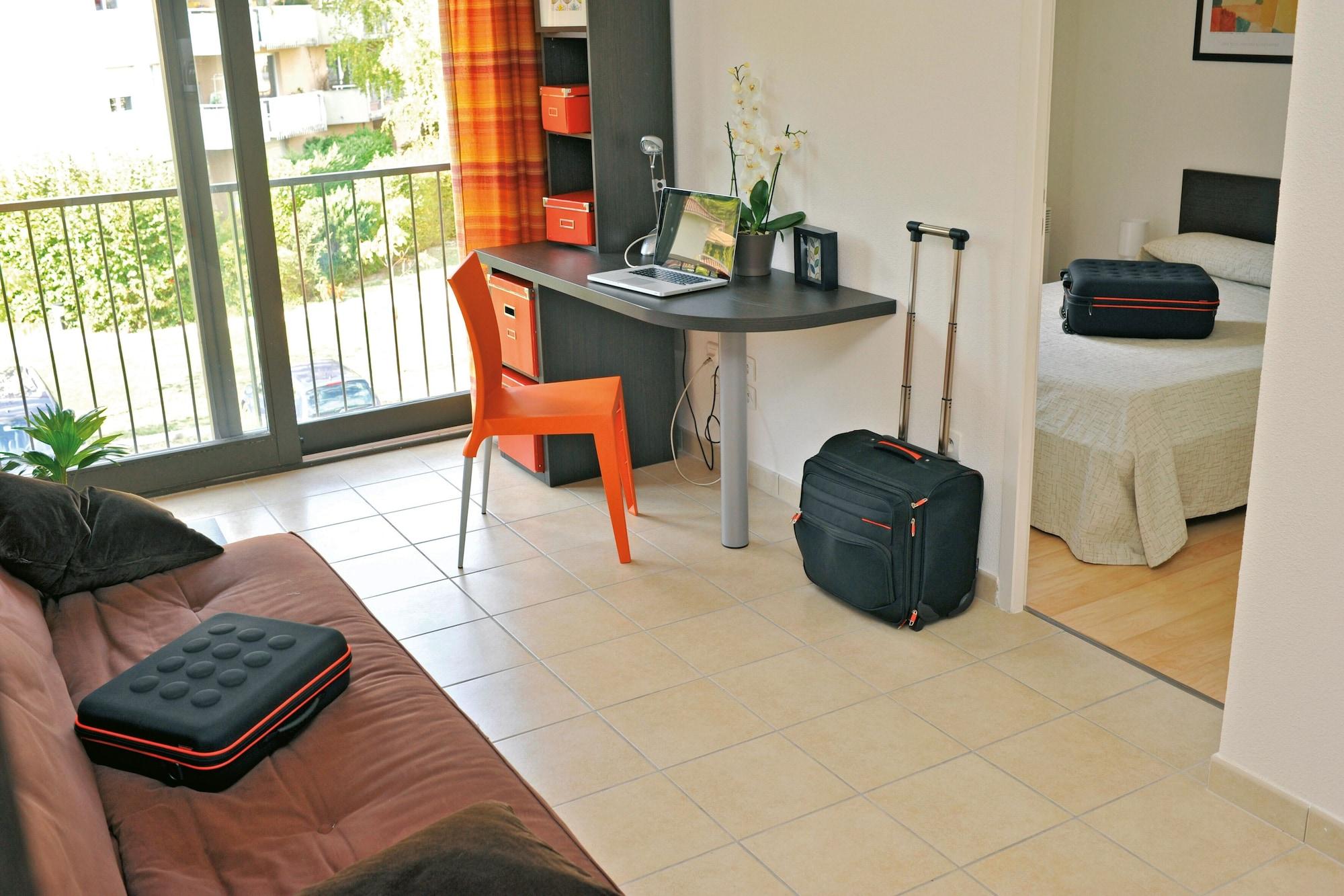Appart'City Grenoble-Meylan Esterno foto