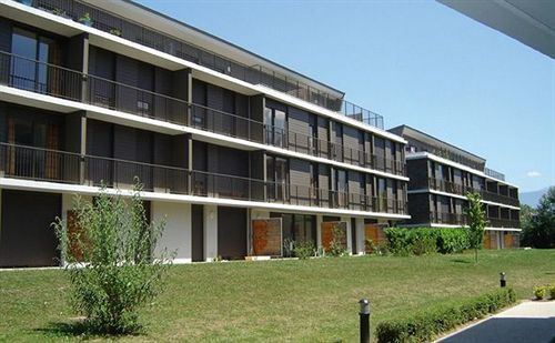 Appart'City Grenoble-Meylan Esterno foto